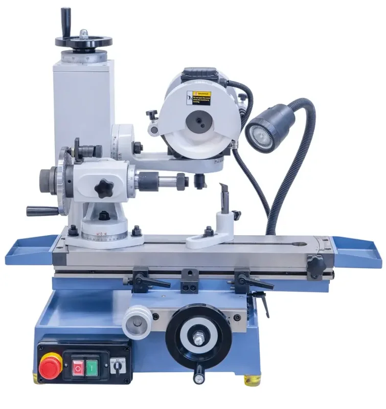 boukal1-3103135