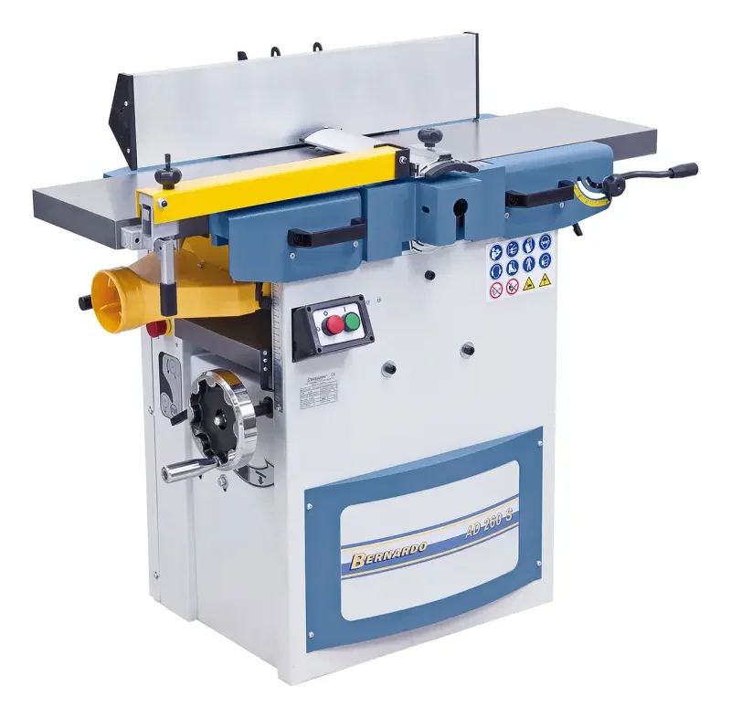 boukal1-3121510
