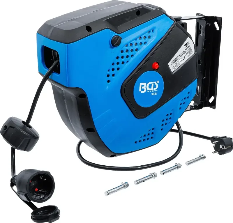 boukal1-3320032