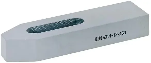 boukal1-3327704