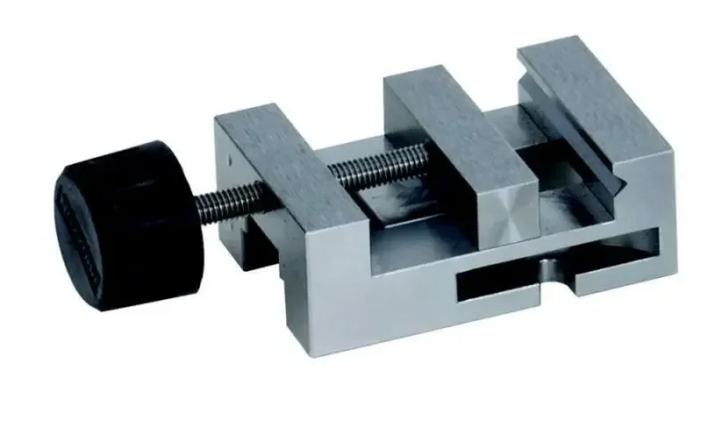 boukal2-3322120